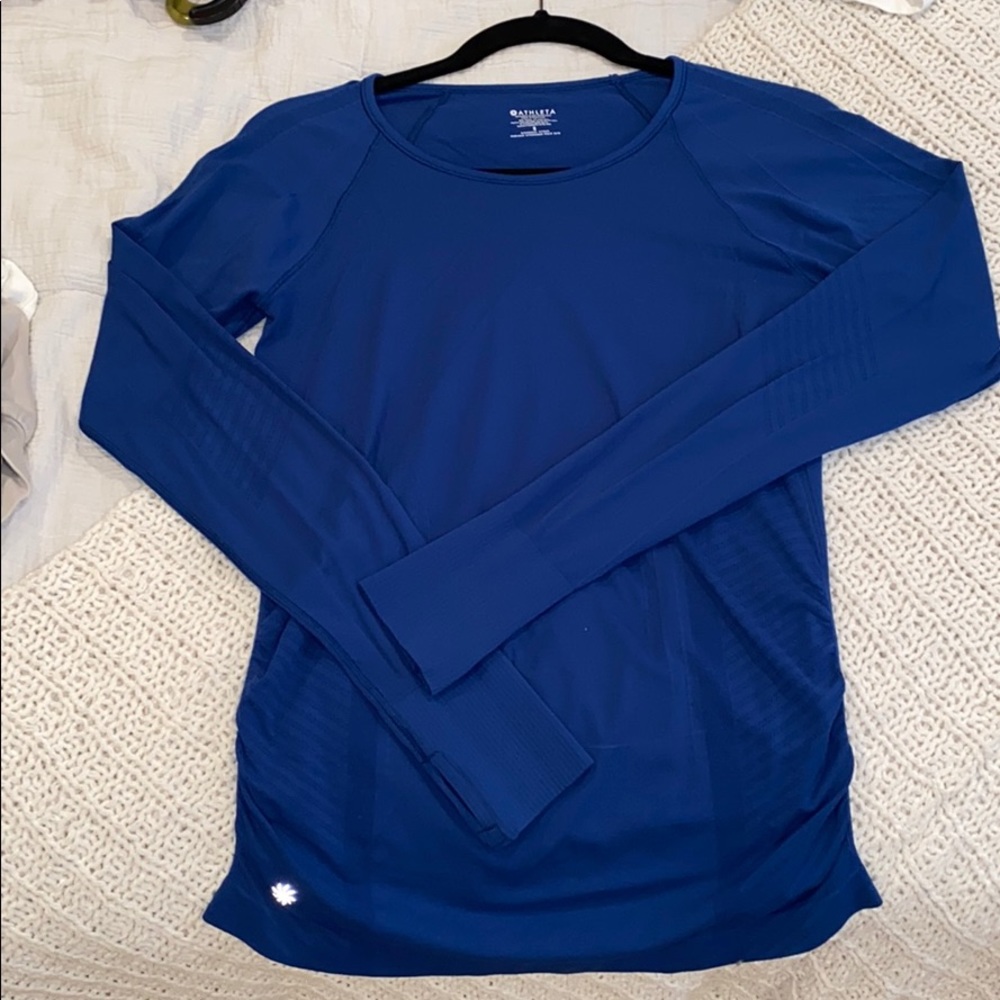 Athleta top!!